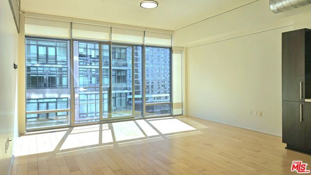 1100 S Hope Street 1005, Los Angeles, CA 90015
