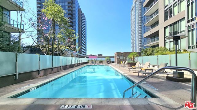 1100 S Hope Street 1005, Los Angeles, CA 90015