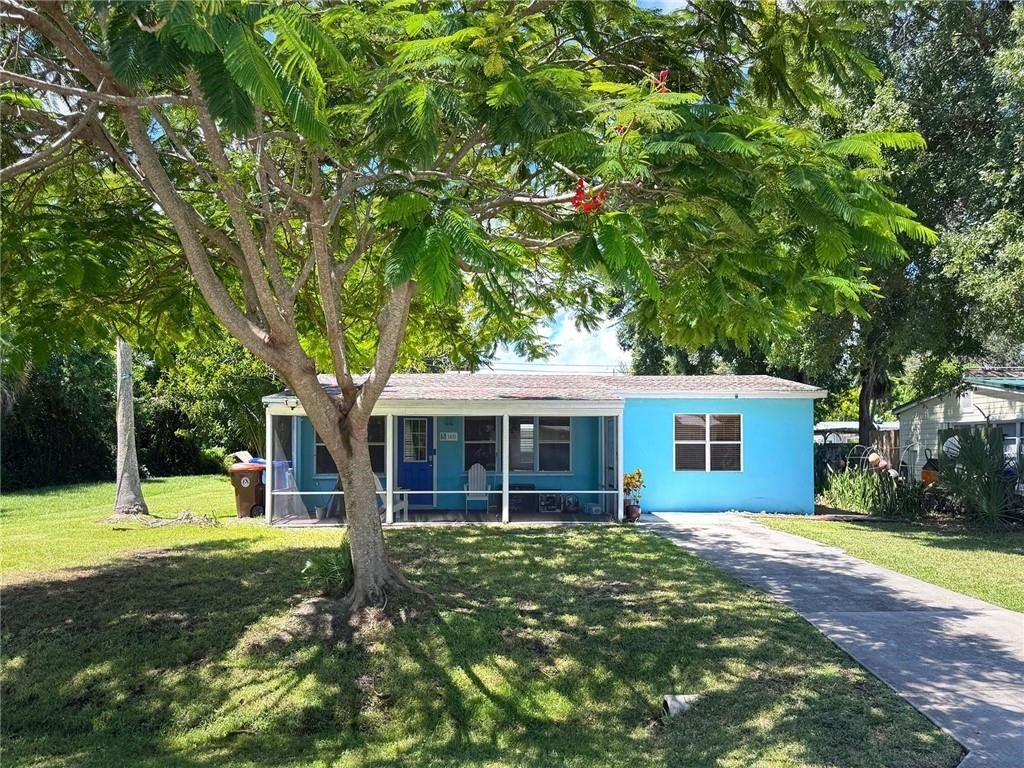 1411 4th Court, Vero Beach, FL 32960