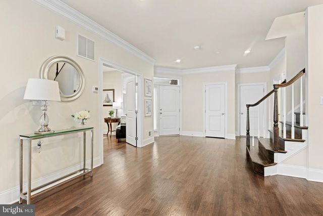 3860 MEADOW VIEW FARM RD, Newtown Square, PA 19073