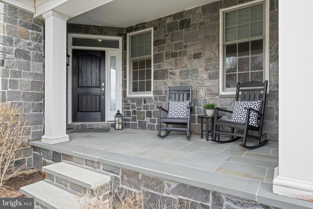 3860 MEADOW VIEW FARM RD, Newtown Square, PA 19073