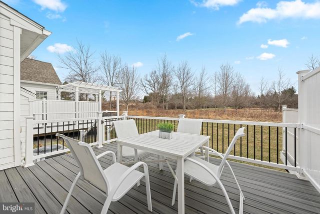 3860 MEADOW VIEW FARM RD, Newtown Square, PA 19073