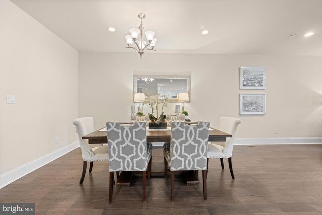 3860 MEADOW VIEW FARM RD, Newtown Square, PA 19073