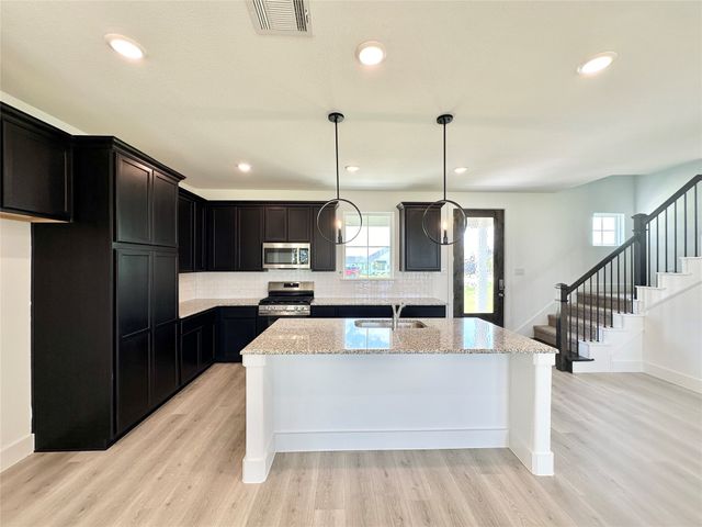 1355 Orange Blossom Court, Gainesville, TX 76240