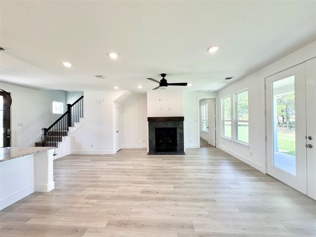 1355 Orange Blossom Court, Gainesville, TX 76240