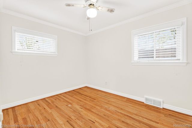 26605 Rialto Street, Madison Heights, MI 48071