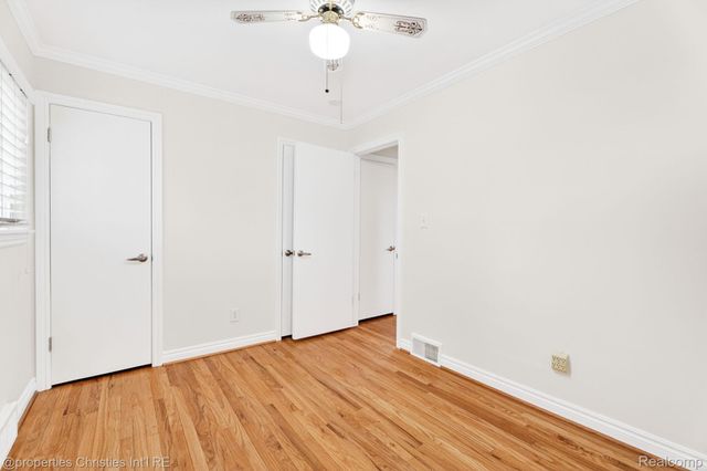 26605 Rialto Street, Madison Heights, MI 48071