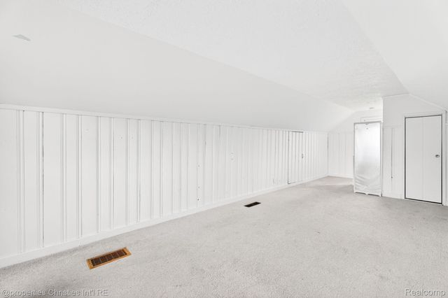 26605 Rialto Street, Madison Heights, MI 48071