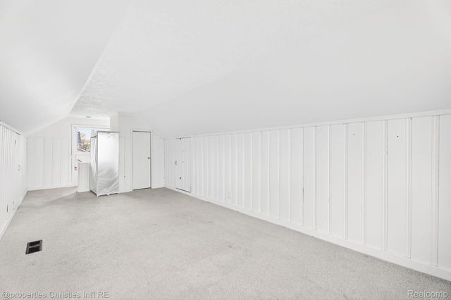 26605 Rialto Street, Madison Heights, MI 48071