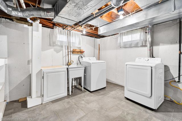 26605 Rialto Street, Madison Heights, MI 48071