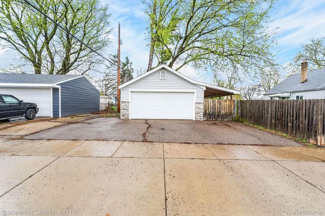 26605 Rialto Street, Madison Heights, MI 48071