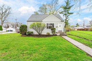 26605 Rialto Street, Madison Heights, MI 48071