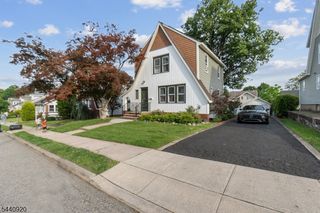56 Summer St, Hawthorne Boro, NJ 07506