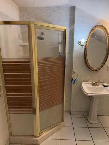 3946 N Octavia Avenue, Chicago, IL 60634