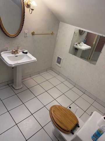 3946 N Octavia Avenue, Chicago, IL 60634