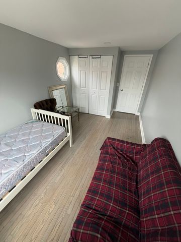 3946 N Octavia Avenue, Chicago, IL 60634