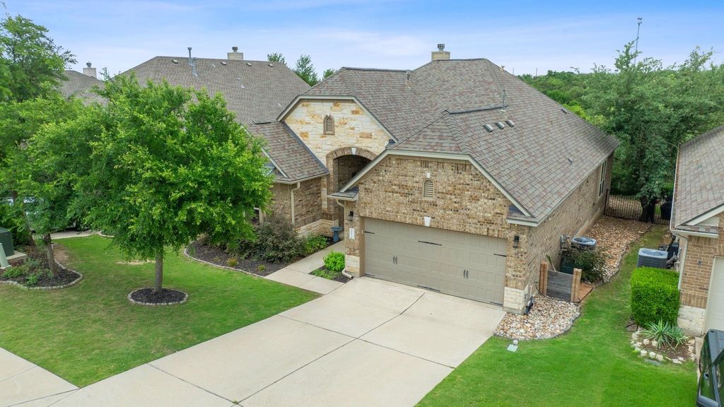 4801 Pyrenees PASS, Bee Cave, TX 78738