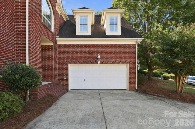 3439 Twelve Oaks Place, Charlotte, NC 28270
