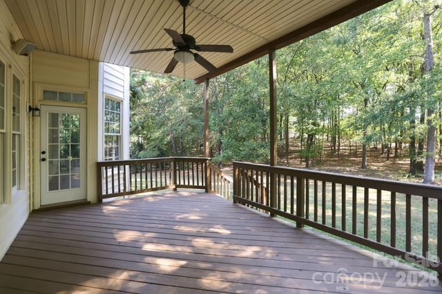 3439 Twelve Oaks Place, Charlotte, NC 28270