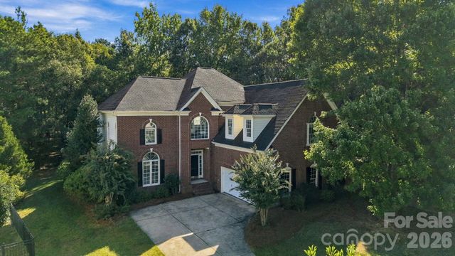 3439 Twelve Oaks Place, Charlotte, NC 28270