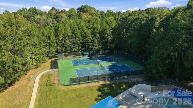 3439 Twelve Oaks Place, Charlotte, NC 28270