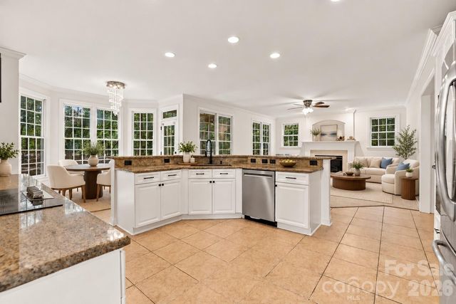 3439 Twelve Oaks Place, Charlotte, NC 28270