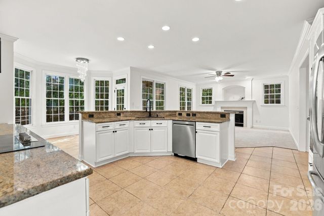 3439 Twelve Oaks Place, Charlotte, NC 28270
