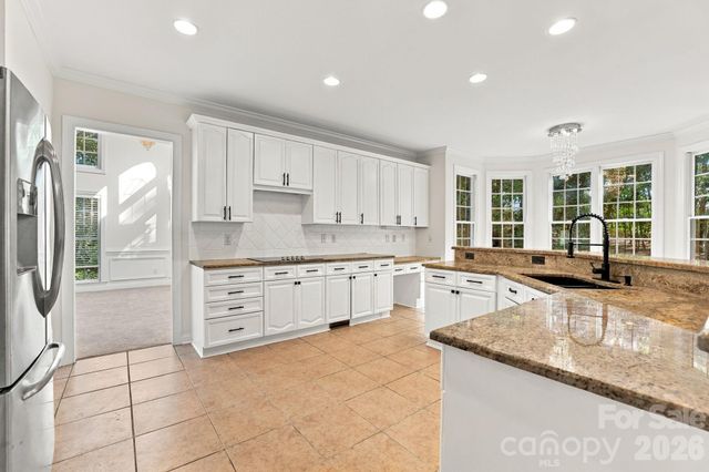3439 Twelve Oaks Place, Charlotte, NC 28270