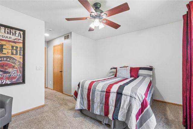 130 Orchard Street SW, Swisher, IA 52338