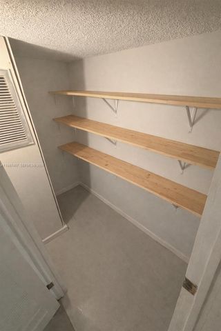 18061 Biscayne Blvd 404, Aventura, FL 33160