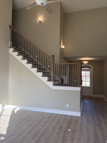 923 Licinius Ln, Murfreesboro, TN 37128