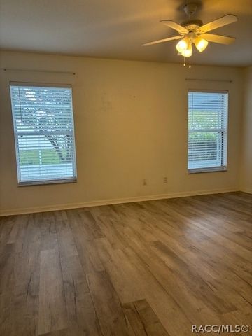 1707 W Beach Plum Drive, Citrus Springs, FL 34434