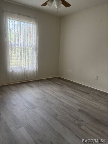 1707 W Beach Plum Drive, Citrus Springs, FL 34434