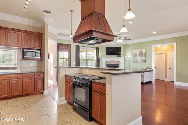 109 Grand Lake Drive, Arnaudville, LA 70512