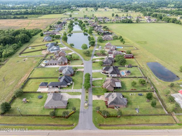 109 Grand Lake Drive, Arnaudville, LA 70512
