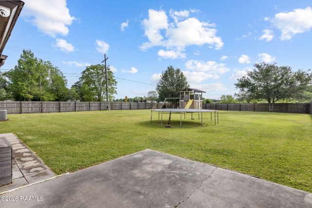 109 Grand Lake Drive, Arnaudville, LA 70512