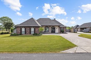 109 Grand Lake Drive, Arnaudville, LA 70512