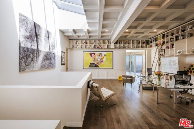 9362 Nightingale Drive, Los Angeles, CA 90069