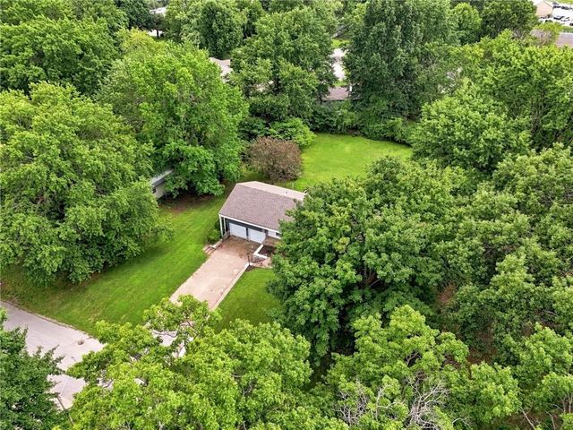 9801 E 71st Terrace, Raytown, MO 64133