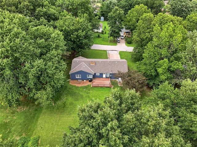 9801 E 71st Terrace, Raytown, MO 64133