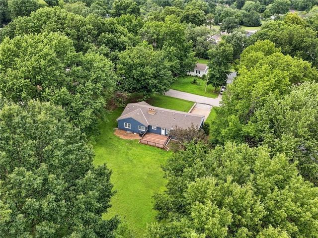 9801 E 71st Terrace, Raytown, MO 64133