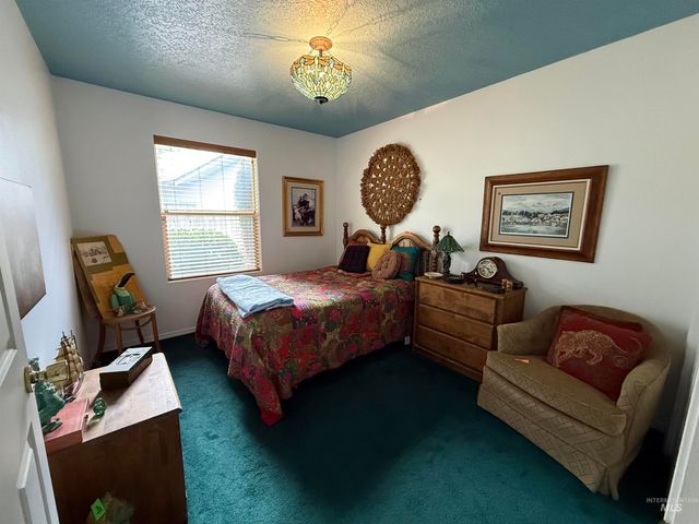 2561 Indian Trail, Twin Falls, ID 83301