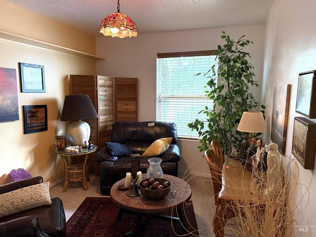 2561 Indian Trail, Twin Falls, ID 83301
