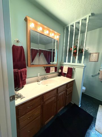 2561 Indian Trail, Twin Falls, ID 83301
