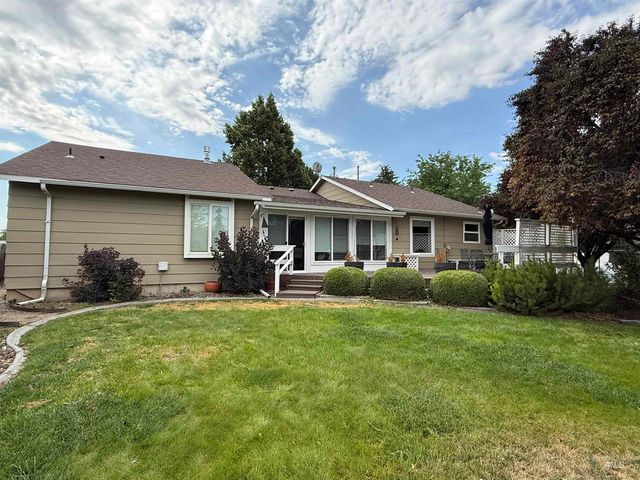 2561 Indian Trail, Twin Falls, ID 83301