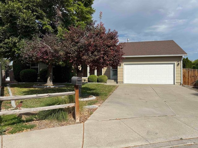 2561 Indian Trail, Twin Falls, ID 83301