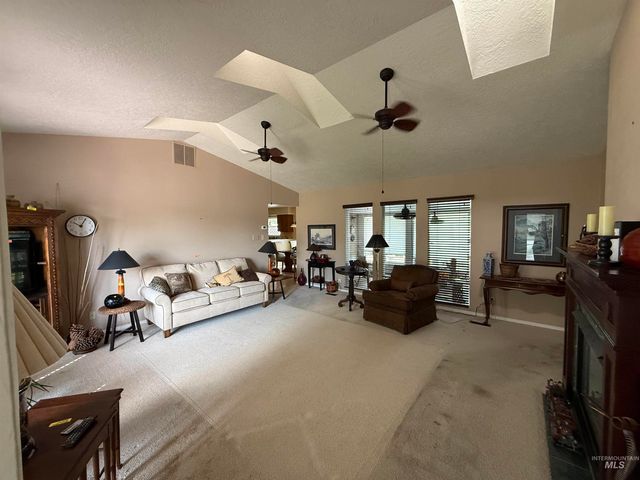 2561 Indian Trail, Twin Falls, ID 83301