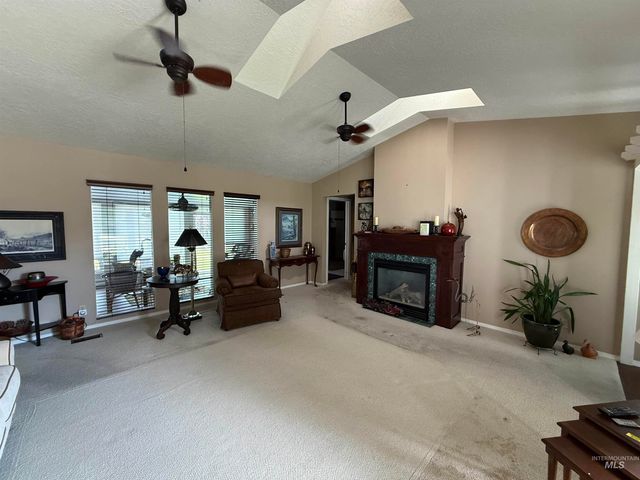 2561 Indian Trail, Twin Falls, ID 83301