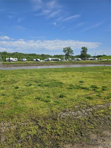 401 S Van Buren Street, New Athens, IL 62264
