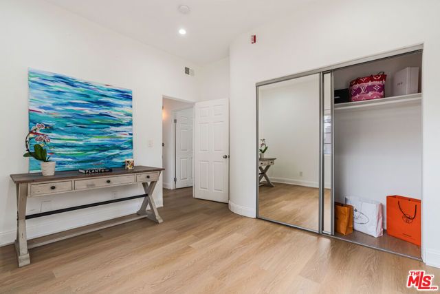 1531 12th Street 1, Santa Monica, CA 90401